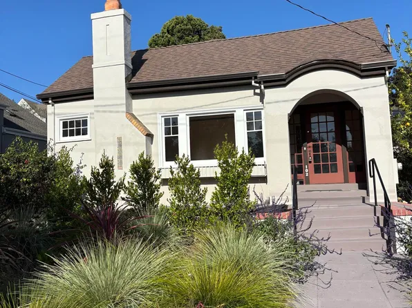 102 York Dr, Piedmont, CA 94611