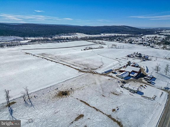 3rd image of 2674 Jacksonville Rd