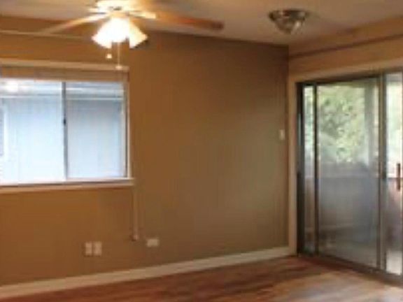5th image of 909 Silber Rd APT 18C