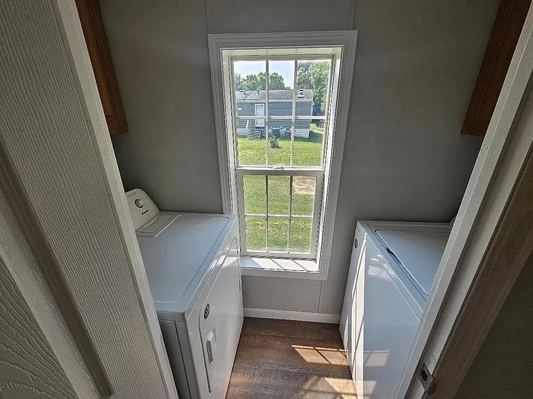 400 Center Ave S #88 — Photo 9