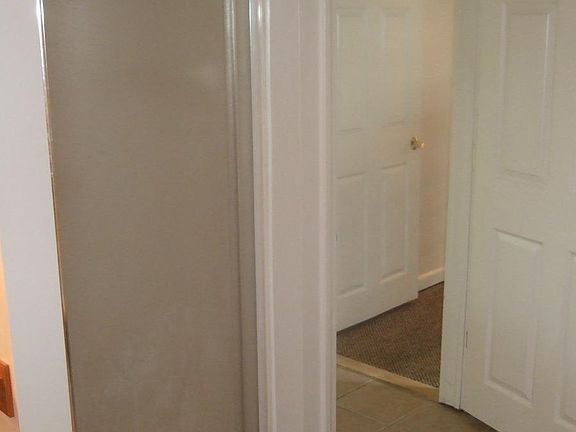 4th image of 2280 Annabelle St APT 7