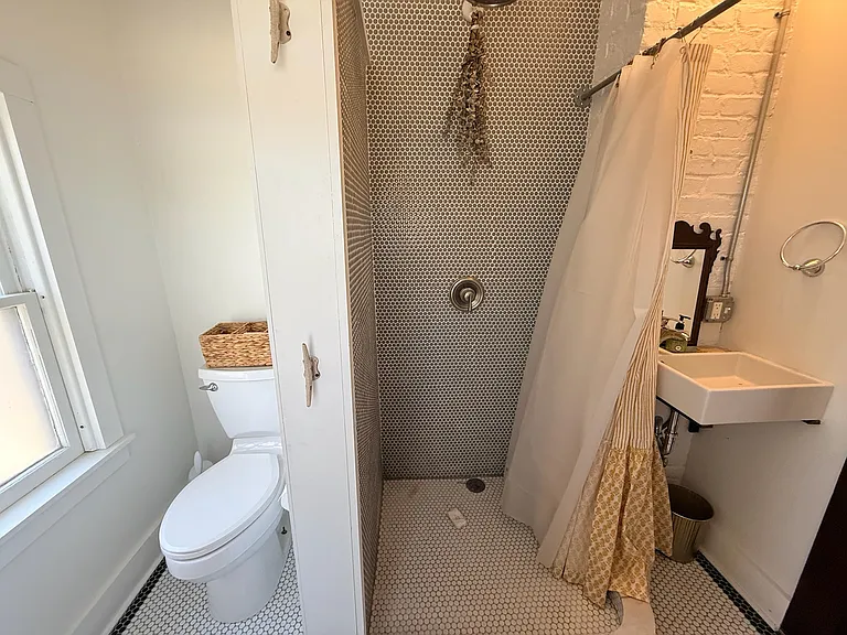 604 Spencer Rd #1 — Photo 38