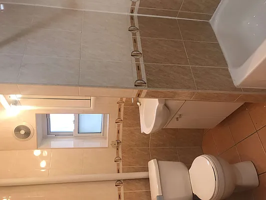 Rented by Cooper & Cooper Real Estate | media 9