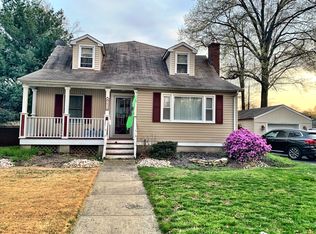 658 Hemlock St, Rahway, NJ 07065