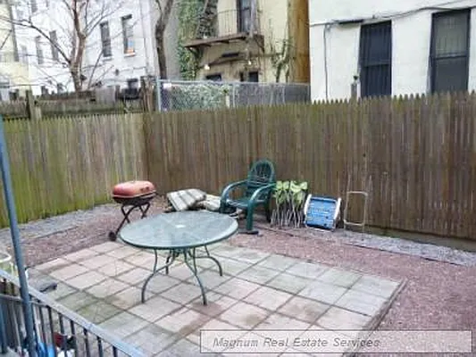 Rented by Magnum Realty Holdings, LLC | media 64