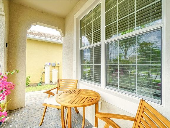 3rd image of 10578 Prato Dr