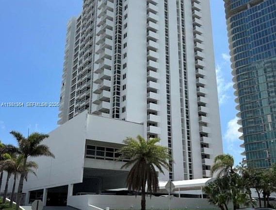 3rd image of 1370 S Ocean Blvd APT 1506