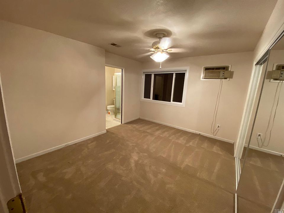2nd image of 3985 Cantelow Rd