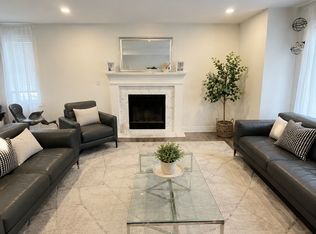 15204 NE 71st Ct, Redmond, WA 98052