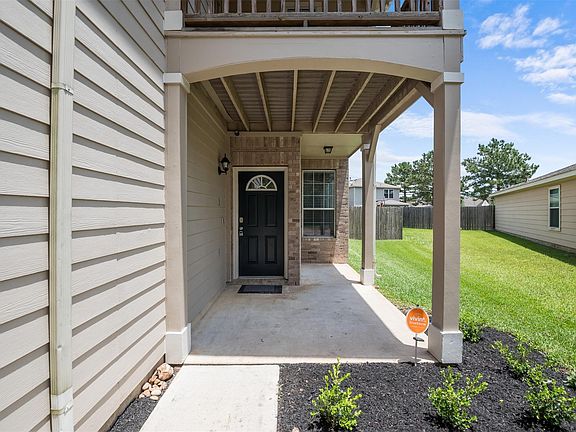 4th image of 26102 Hebron Ln