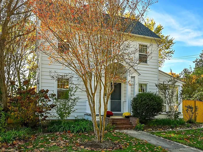 222 Mount Vernon Ave — Photo 3