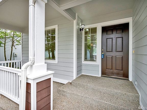 2nd image of 18729 17th Avenue Ct E