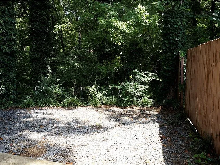 3763 Ashford Dunwoody Rd — Photo 14
