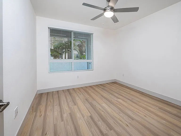 The Wylden Apartments — Photo 15