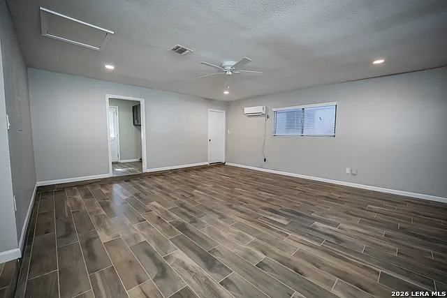 5628 Charlie Chan Dr — Photo 24