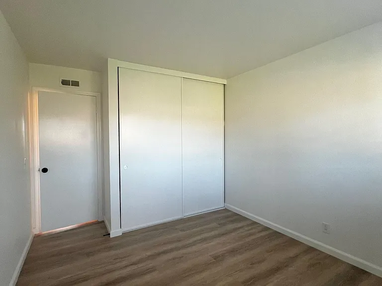 18371 Tamarind St — Photo 25