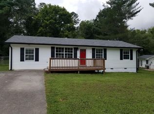 208 Greendale Ln, Powell, TN 37849