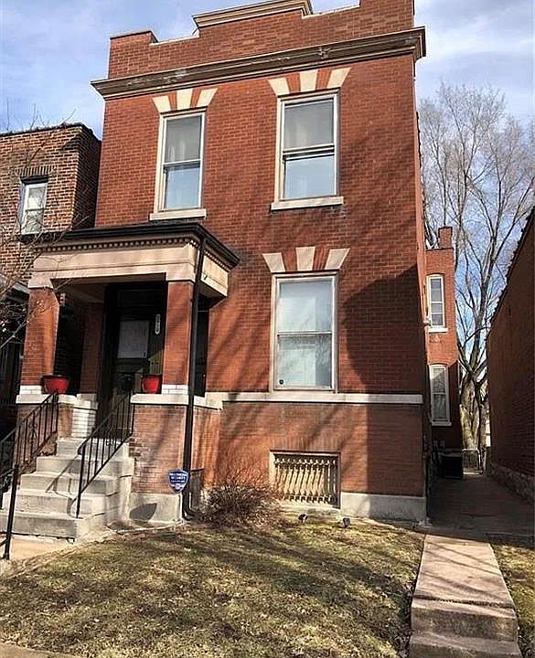 1st image of 2920 Virginia Ave