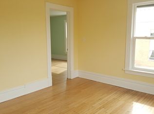 220 Spencer St NE #2, Grand Rapids, MI 49505