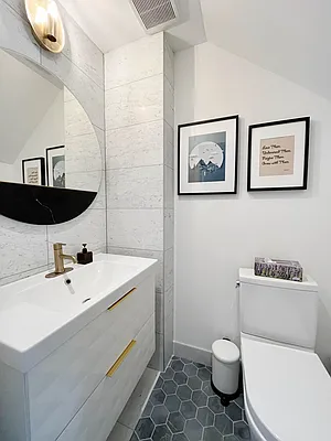 Rented by Modern Spaces | media 30