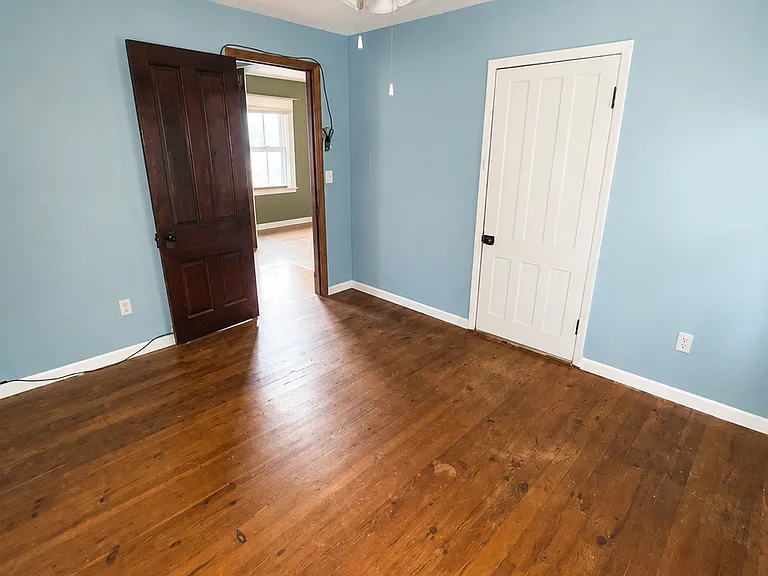 31 Sheridan Ave #2 — Photo 11