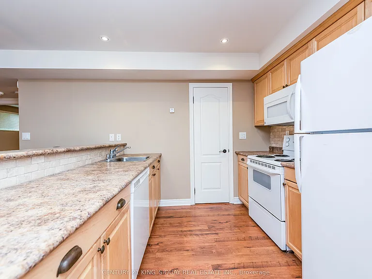 1 River Bend Rd #LL1 — Photo 16