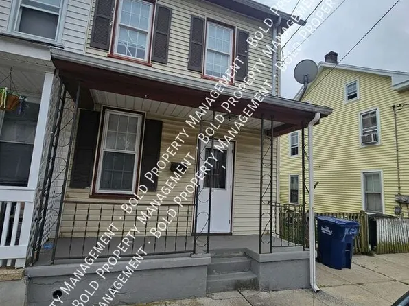 1134 Mifflin St, Lebanon, PA 17046