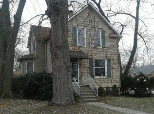 4 Detroit St, Hammond, IN 46320