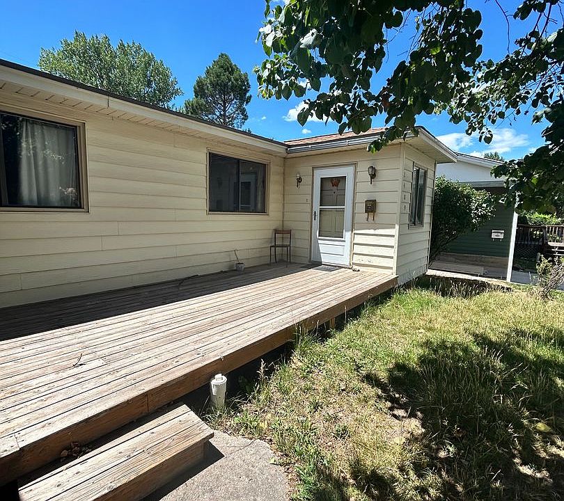 1st image of 2409 Thomas Ave