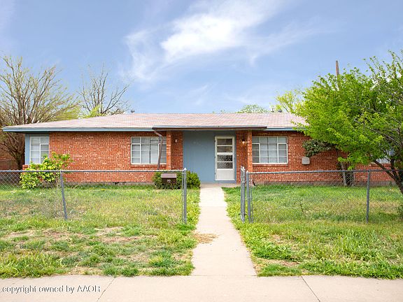 2nd image of 2711 Curtis Dr