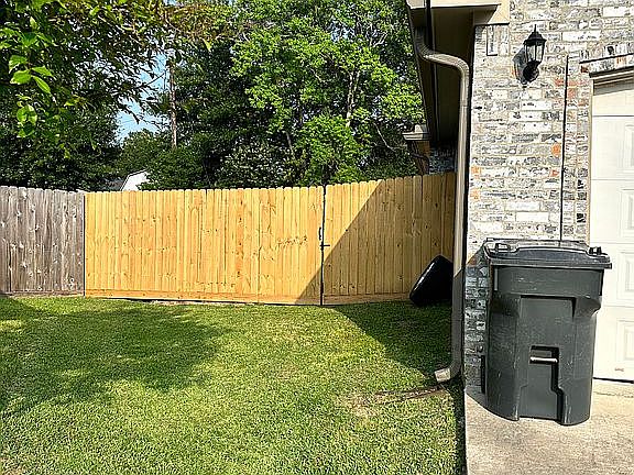 Left side entry gate