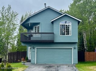 19503 Highland Ridge Dr, Eagle River, AK 99577