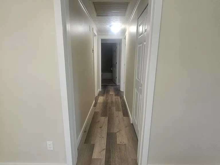 1726 Sunapple Way — Photo 4
