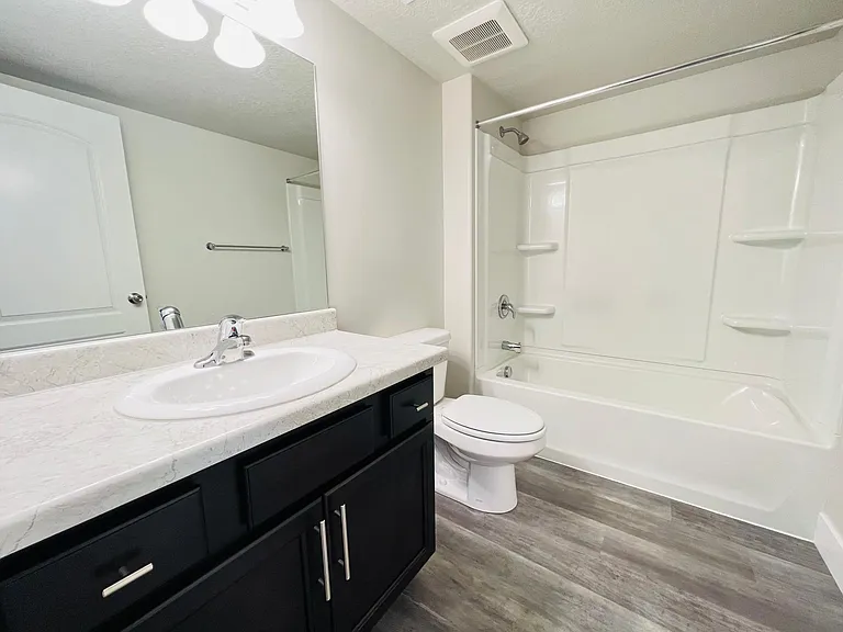 4725 Gunsight Peak Dr — Photo 27