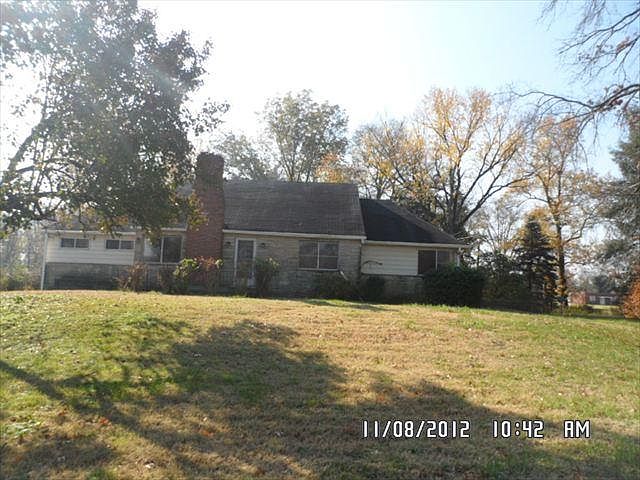 1st image of 138 Ewing Dr