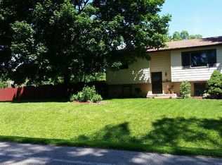 21786 W Engle Dr, Lake Villa, IL 60046