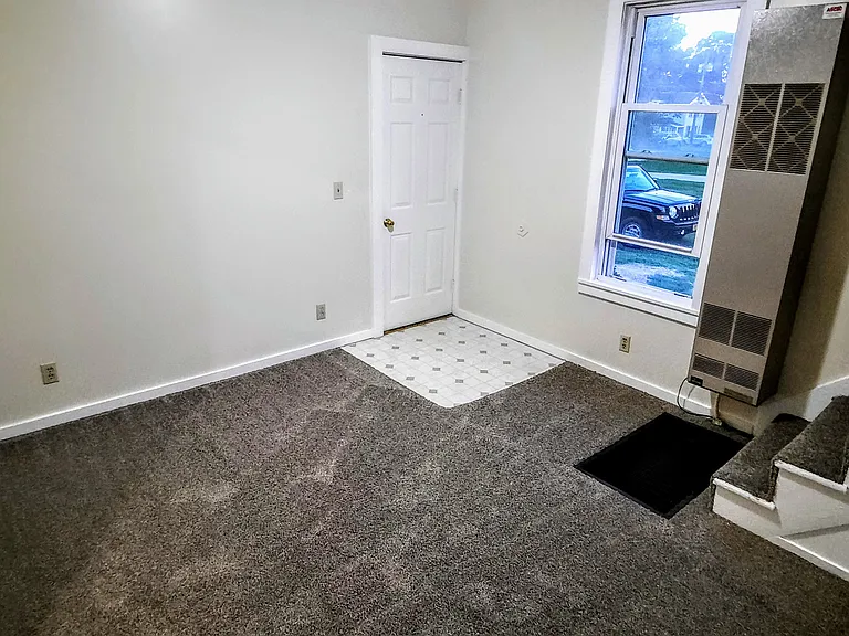 16 Cedar St #18 — Photo 14