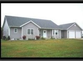 27124 State Highway Ax, Macon, MO 63552