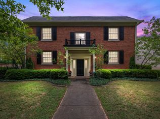 472 Holiday Rd, Lexington, KY 40502