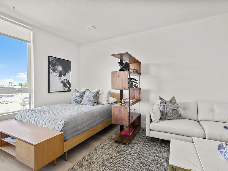 Stanley House Apartments — Photo 25