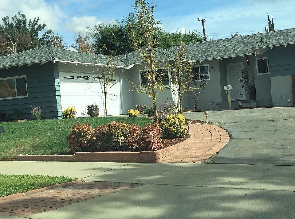 1st image of 2474 Deodar Rd