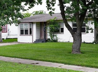 616 17th Ave N, Texas City, TX 77590