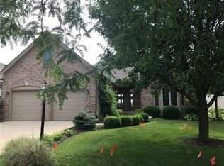12733 Kiawah Dr, Carmel, IN 46033
