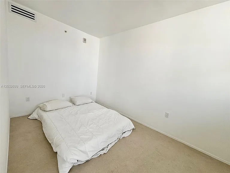 2829 Indian Creek Dr #604 — Photo 19
