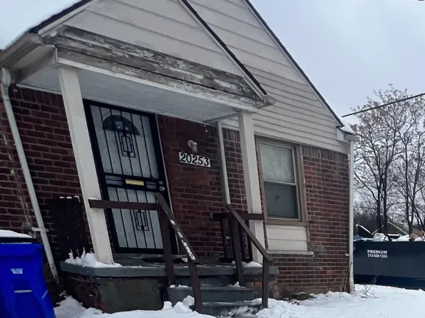 20253 Manor St, Detroit, MI 48221