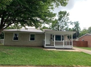 518 Folkstone Dr, Lexington, KY 40517