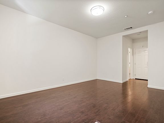 3rd image of 1540 Avina Cir Unit 6