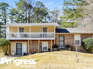 8971 Dorsey Rd, Riverdale, GA 30274