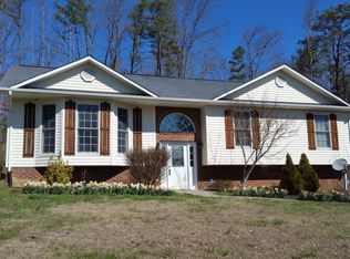 114 Bass Ln, Rogersville, TN 37857