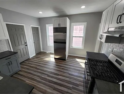 3788 Main St — Photo 3